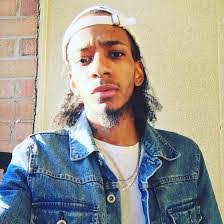 Andre Berry's Instagram, Twitter & Facebook