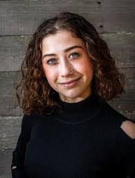 Sarah Vogan's Instagram, Twitter & Facebook