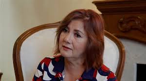 Día Internacional de la Mujer: Nadia se arregló el cabello para verse más  bonita, pero la mataron