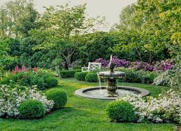 Garden Design Spring 2018 Gardendesign Front Yard Garden Design Garden Design Magazine Rose Garden Design