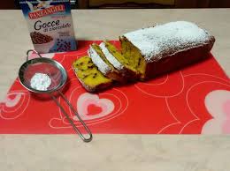 Aggiungere olio di semi, uova, farina e farina di cocco setacciate e il lievito. Ricetta Plumcake Ricotta Cocco E Cioccolato Dolcidee