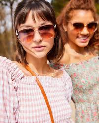 It's rodeo time again! 🤠 #Rodeo pop up shoot for CLIENT @francescas  CREATIVE @clareingoodlight PHOTOGRAPHY @heatherkeyphotography STYLING  @marianne__green HMU @susiejasper