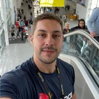 100+ perfis com “Arthur De Andrade”