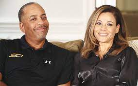 Read on to find more about his family: Raptors Fans Heckle And Yell Profanities At Stephen Curry S Parents