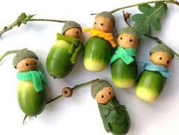 Eicheln Mal Anders Acorn Crafts Fall Crafts Diy Fall Crafts