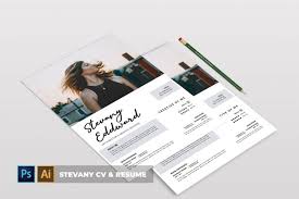 In terms of formatting, graphic designers have the privilege of being a little more visual than anybody else in their resumes. 30 Creative Resume Templates With Unique Designs Theme Junkie