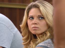 Aaryn Gries's Instagram, Twitter & Facebook