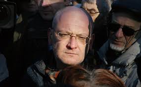 С детства живет на васильевском острове. Maksim Reznik V Sovremennoj Rossii Est Tolko Putin I Navalnyj Opendemocracy