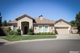 9864 Gianna Ct Elk Grove Ca 95757 Estate Homes Custom Garage Cabinets Real Estate