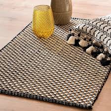 Tapis En Coton Ecru Et Noir 60x90 Maisons Du Monde