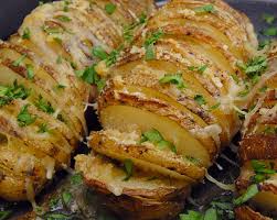 Hasselback Potatoes Hasselback Potatoes Veggie Recipes Food