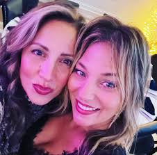 Anemos… Mykonos night 💃🏼 Bongos, a sexy belly dancer, lots of laughs and  one too many cocktails 🍸 … #anemosgreekcuisine #mykonosnight #bongos  #bellydancer