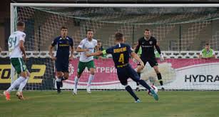 Гравець у зіткненні зі скляром отримав розсічення. Vorskla Dnipro 1 1 1 Video Goliv Ta Oglyad Matchu