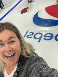 Lauren Corrigan's Instagram, Twitter & Facebook