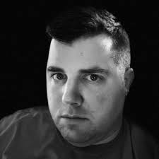 Chris Holstein (@cdholstein)