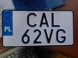 Dlatego rząd postanowił wyciągnąć rękę do tych kierowców i wprowadzono możliwość wydania małej tablicy. Male Tablice Rejestracyjne No I Po Co Nam To Bylo Leftlane Pl