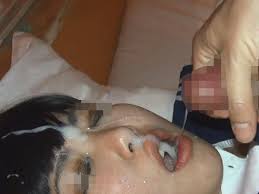 顔射エロ画像】これぞ屈辱のリベンジポルノ…本人の意志を無視して顔にぶっかけられるザーメンｗｗｗｗ | エロ画像CLUB