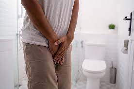 Bukan sekali, mungkin dua atau tiga kali setiap malam anda perlu bangun dan berjalan ke toilet untuk melegakan pundi kencing anda. Sering Buang Air Kecil Di Malam Hari Bahayakah