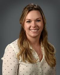 Amanda Muck's Instagram, Twitter & Facebook