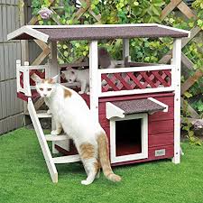 The roof is plywood then covered in waterproof felt paper and then western cedar siding over that. 5 Best Outdoor Cat Houses For Shelter Against The Weather Tuxedo Cat