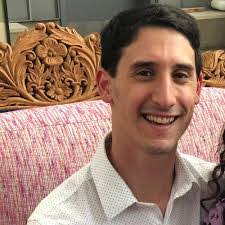 Evan Scher's Instagram, Twitter & Facebook