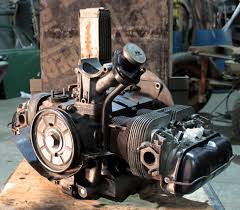 On 1600 models, the engine is supported by a crossmember and rubber mountings at the crankshaft pulley end of the engine. Vw Air Cooled Engine Parts Diagram L14 30 Plug Wiring Diagram Hondaa Accordd Yenpancane Jeanjaures37 Fr