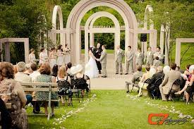 Wedding At Highland Park Lilac Arches County Park Highland Park Parks Department