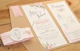 Mariage, naissance, baptême ou encore communion, découvrez une collection de faire part qui séduira chacun d'entre vous. Reussir Son Faire Part De Mariage Rose Gold Faire Part De Mariage