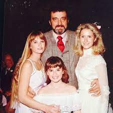 We did not find results for: Victor French Kyle Richards Victor French Laura Ingalls