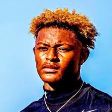 Shaun Houston's Instagram, Twitter & Facebook