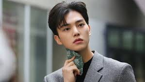 Sedangkan han so hee kini sedang beradu akting dengan song kang di drama nevertheless. Song Kang Dan Han So Hee Sukses Buat Kemistri Di Nevertheless Cek Aje