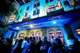 A wide variety of holiday activation options are available to you, such as use, material, and made in america from the finest 18.5oz vinyl pvc for lasting generations of inflatable fun. Bud Light S Heavyweight Brand Experiences The Marketing Society