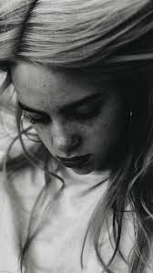 Billie Eilish Black And White Photoshoot Billie Eilish Wallpapers Tumblr Unluler Tumblr Telefon Duvar Kagitlari