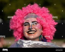 Joan Meredith's Instagram, Twitter & Facebook