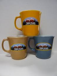 2012 Twin Peaks Merchandise Sheriff Department Double R Mugs Doorway Picture I Ll Take That Twin Peaks Mugs New Twin Peaks