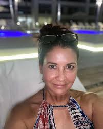 Debbie Moss (@debbiemillermosshairreno) • Instagram photos and videos