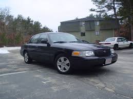 This is the third ford crown victoria interceptor that i have owned in the last 10 years. Ford Crown Victoria Lx Picture 8 Reviews News Specs Buy Car