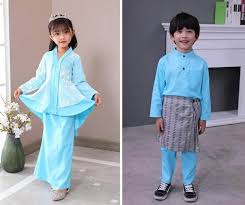 Nikmati juga pengalaman menyenangkan & lebih hemat untuk. Jom Matching2 Baju Kurung Dan Baju Melayu Kanak Kanak Facebook