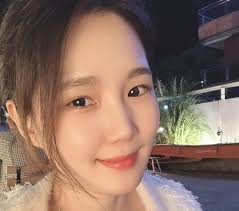 MERMAID HANI LEE YUJEONG