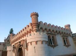 Maybe you would like to learn more about one of these? Exterior Del Restaurante Picture Of Restaurante Meson Don Pelayo Valladolid Tripadvisor