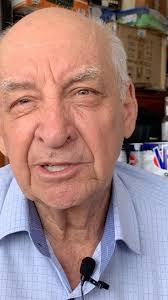 Segunda parte de la histórica entrevista realizada al piloto más longevo de  Centroamérica, Julio Quevedo de Guatemala. 🏁🇬🇹, Dice que como doctor,  tiene una receta infalible para los ojos de todos esos ...