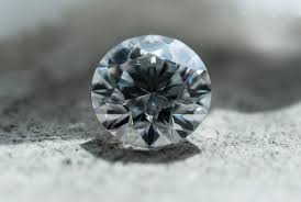 It is necessary to know how to identify a fake diamond. How To Tell If A Diamond Is Real Synthetic Vs Natural Diamonds Guide