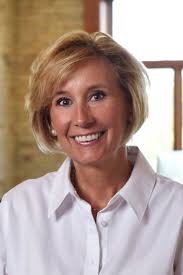 Wonder Woman in Business, Wendy Steele — Freeman Means Business (TM)