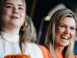 Sandra Olive: "Es fundamental que las mujeres tengamos una visión  profesional estratégica"