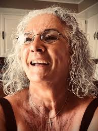 Brenda Fosdick's Instagram, Twitter & Facebook