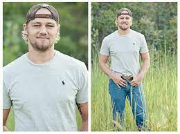 Pin By Amy Reedy On Senior Pictures Senior Pictures Boys Country Boy Senior Pictures Senior Photos Boys