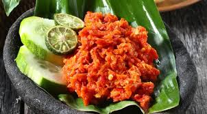 Ikan yang dipakai untuk lengkapi kulineran ini ialah ikan teri goreng dan ikan bandeng. Cara Membuat Sambal Terasi Yang Enak Dan Sedap Lifestyle Fimela Com