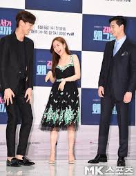 박서준 박민영, 현관 키스부터 베드신까지 박서준 박민영(사진=김비서가 왜 그럴까) 뷰어스=나하나 기자 박서준 박민영이 역대급 베드신을 연출했다. ë°•ë¯¼ì˜ ë°•ì„œì¤€ ì´íƒœí™˜ ì‚¬ì´ì—ì„œ ì›ƒìŒ í­ë°œ Mkí¬í†  ë§¤ì¼ê²½ì œ