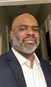 Raymond Heath's Instagram, Twitter & Facebook