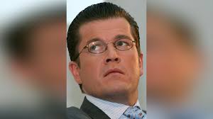 Unmut in der Union wegen Guttenberg-Nominierung